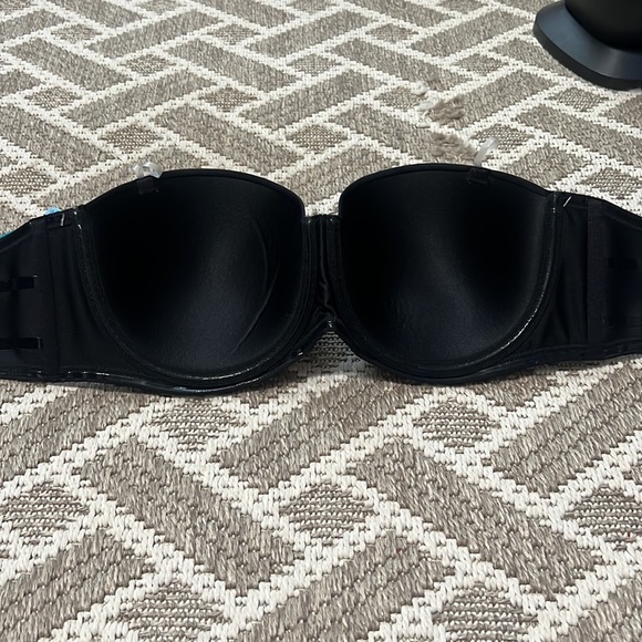 Vanity Fair 40C strapless bra - Picture 4 of 7